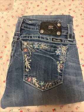 Miss Me Blue Denim Bootcut Jeans with Floral Embroidery size 31 super cute